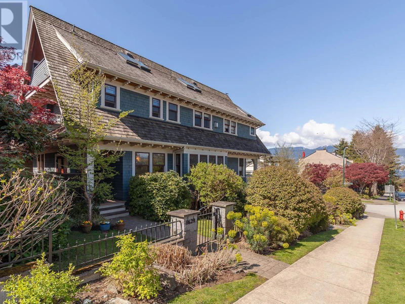 1629 Larch Street, Vancouver BC V6K 3N7