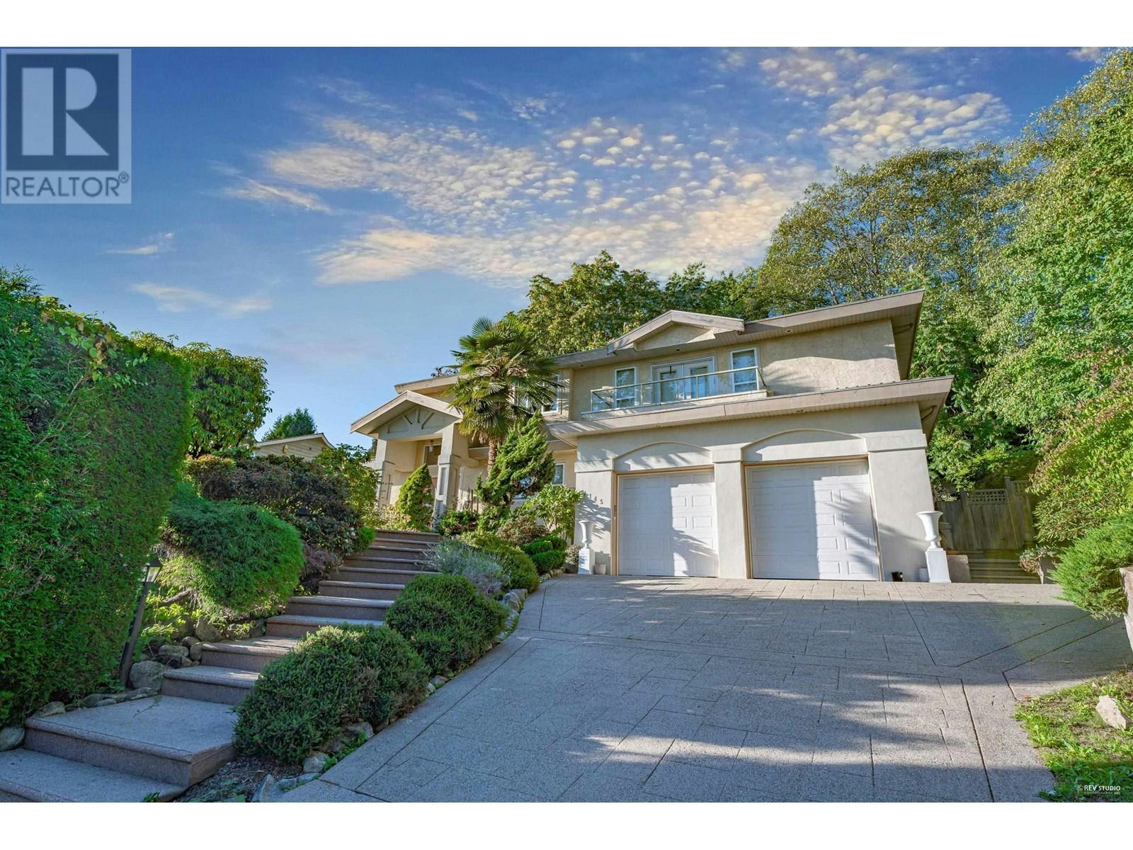 1145 Mathers Avenue, West Vancouver, BC, V7T 2G4