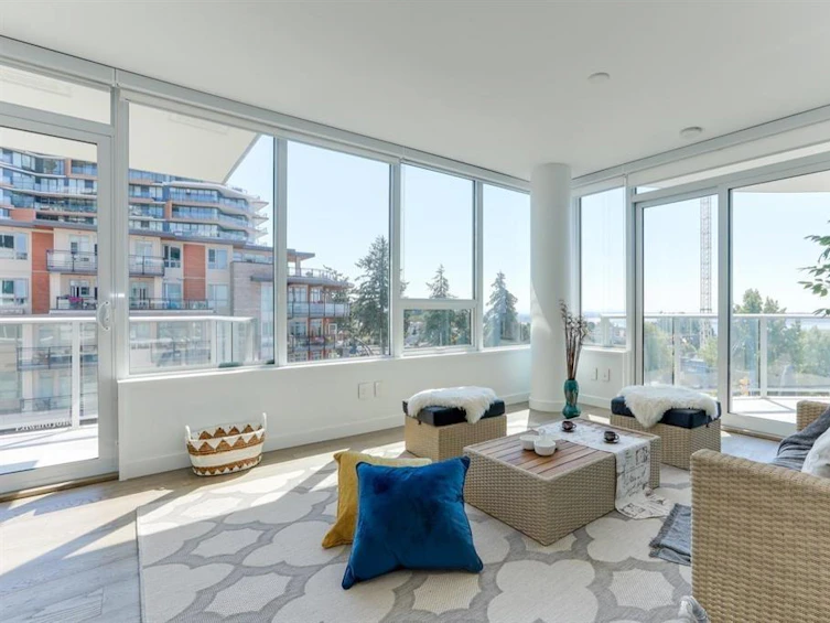 407-1441 Johnston, Surrey, BC, V4B 3Z4