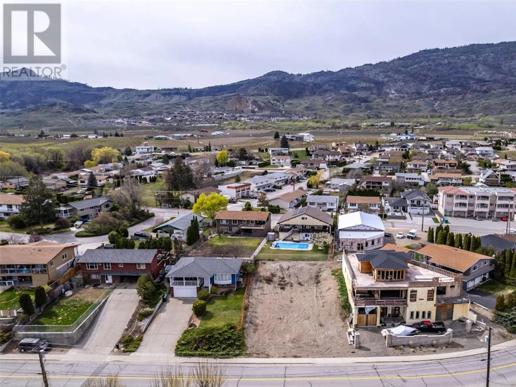 5808 Oleander Drive, Osoyoos, BC, V0H 1V1 - 2