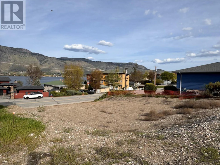 5808 Oleander Drive, Osoyoos, BC, V0H 1V1 - 6