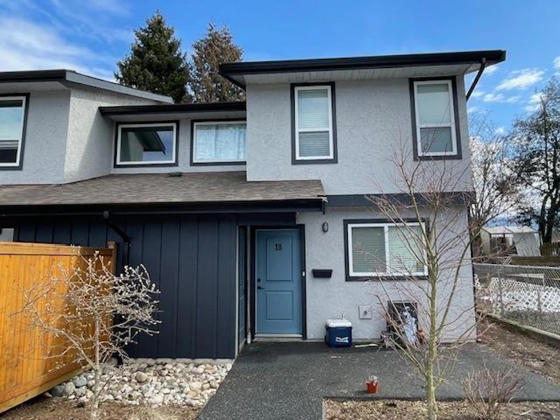 18 - 45927 Lewis Avenue, Chilliwack BC