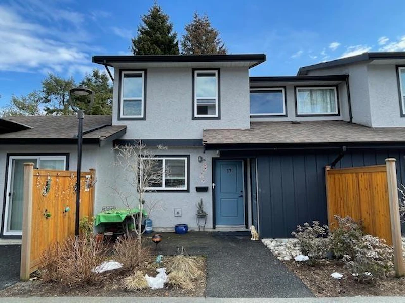 17 - 45927 Lewis Avenue, Chilliwack BC