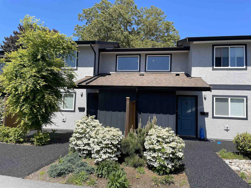8 - 45927 Lewis Avenue, Chilliwack BC