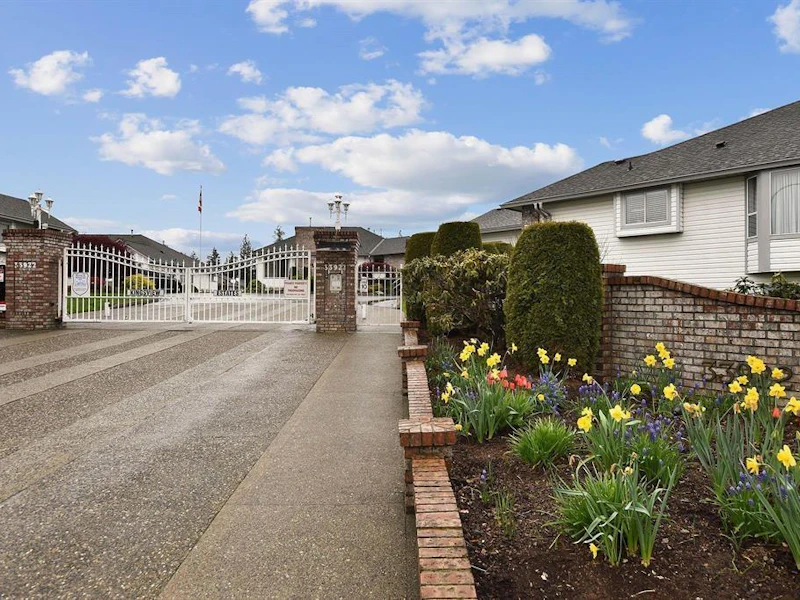 35 - 33922 King Road, Abbotsford BC V2S 7N1
