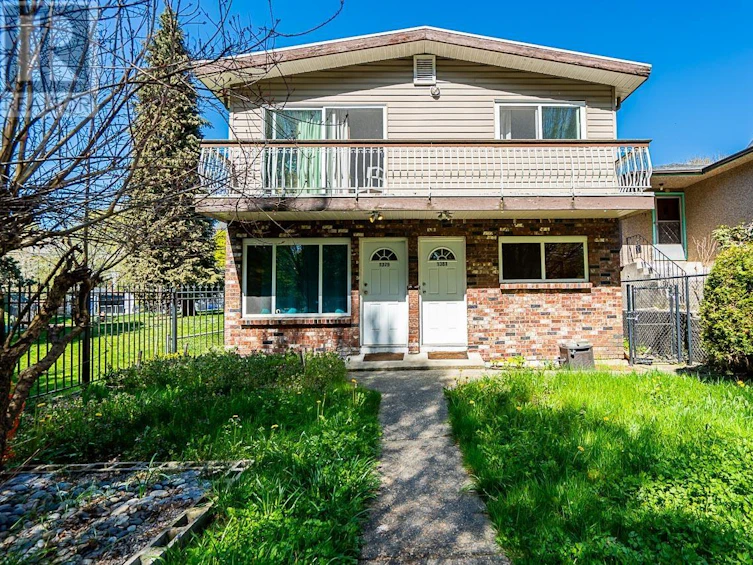 1379-1381 East 11th Avenue, Vancouver, BC, V5N 1Y6