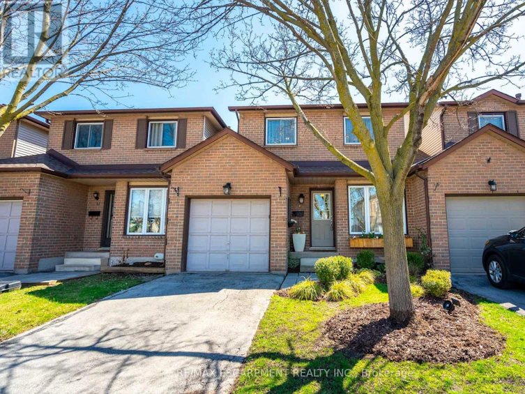 12-618 Barton Street, Hamilton, ON, L8E 4X3