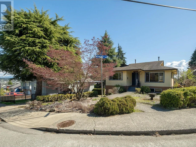 414 Richmond Street, New Westminster BC V3L 4C2