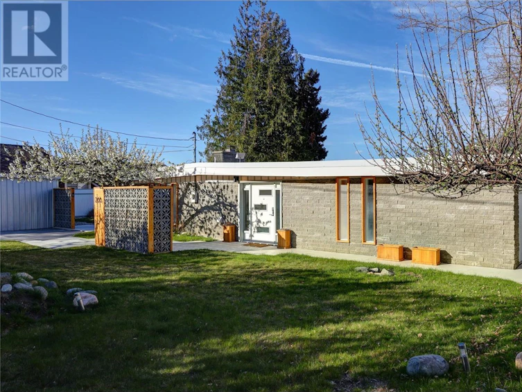 266 Alder Avenue, Kaleden, BC, V0H 1K0 - 33