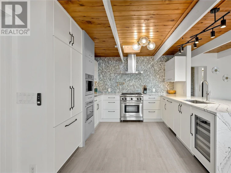 266 Alder Avenue, Kaleden, BC, V0H 1K0 - 7