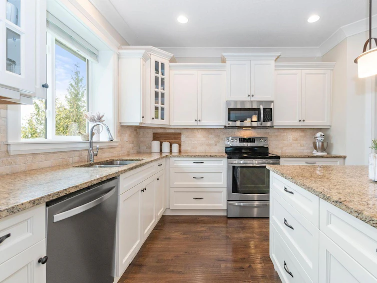 51005 Sophie Crescent, Chilliwack, BC, V4Z 0C1 - 5