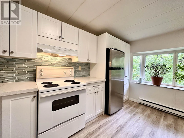 12-5294 Selma Park Road, Sechelt, BC, V7Z 0C2 - 9