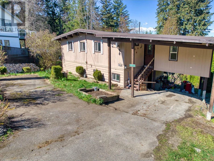 2213 Lakeview Drive, Blind Bay, BC, V0E 2W2