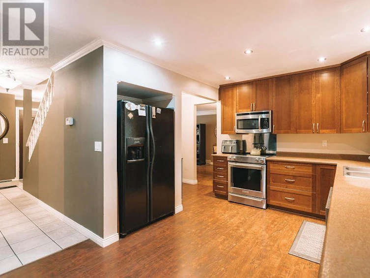 19045 117a Avenue, Pitt Meadows, BC, V3Y 1Y4 - 6