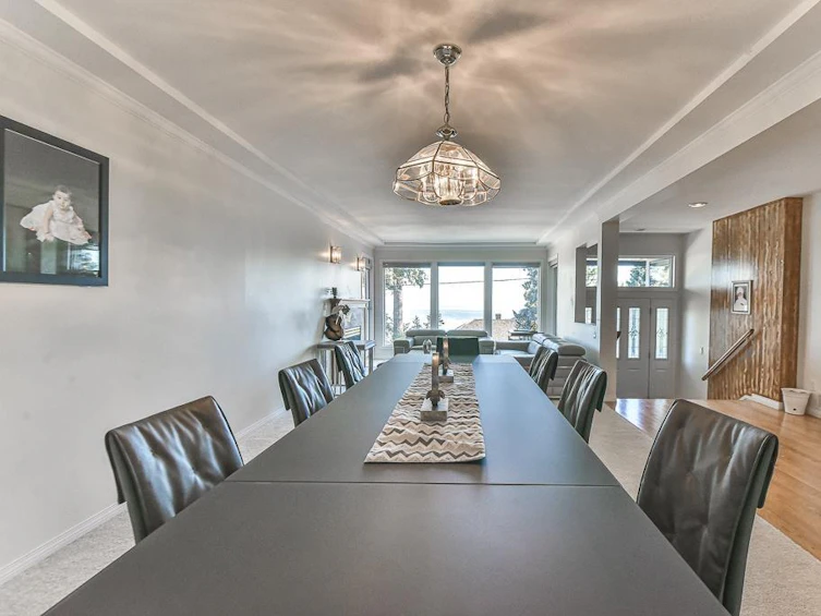 13029 13 Avenue, Surrey, BC, V4A 1B9 - 12