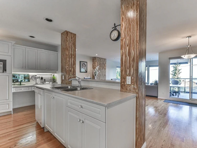 13029 13 Avenue, Surrey, BC, V4A 1B9 - 21