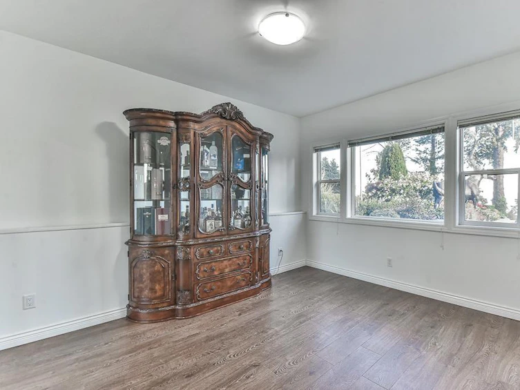 13029 13 Avenue, Surrey, BC, V4A 1B9 - 38