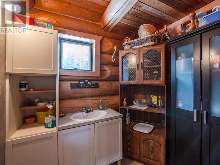 240 Tin Horn Road, Oliver, BC, V0H 1T8 - 8