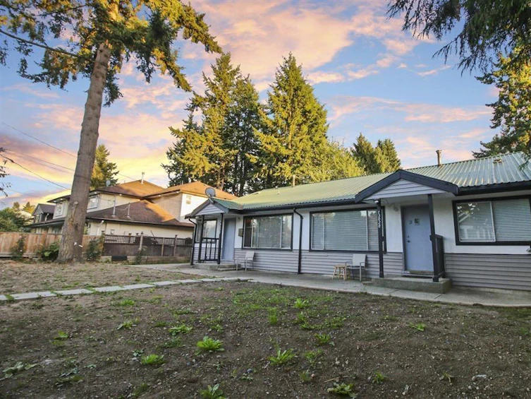 13020-13022 106a Avenue, Surrey, BC, V3T 2E5