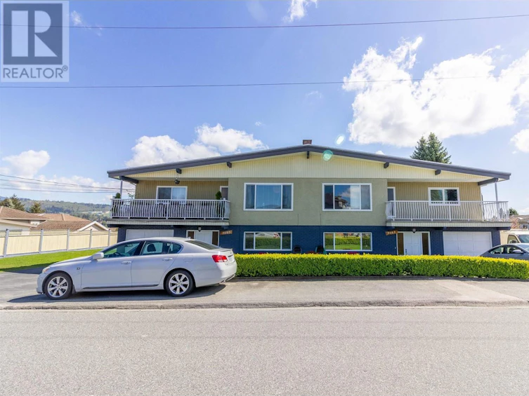 3680-3682 Godwin Avenue, Burnaby, BC, V5G 3S1