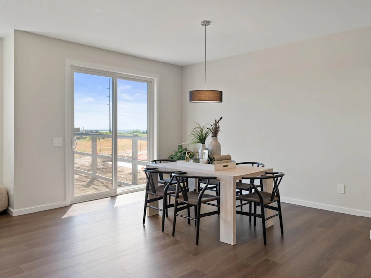 17355 2 Street NW, Edmonton, AB, T5Y 4G6 - 6