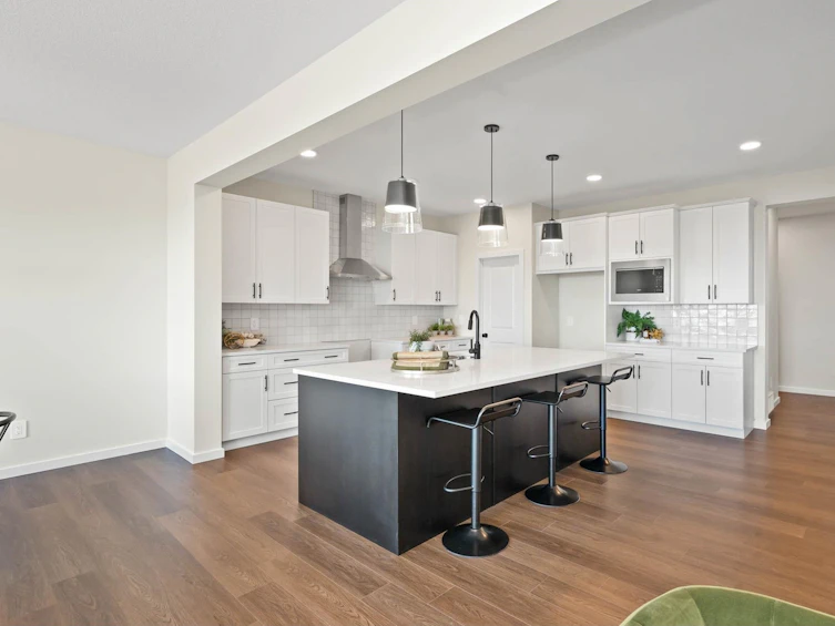 17355 2 Street NW, Edmonton, AB, T5Y 4G6 - 3