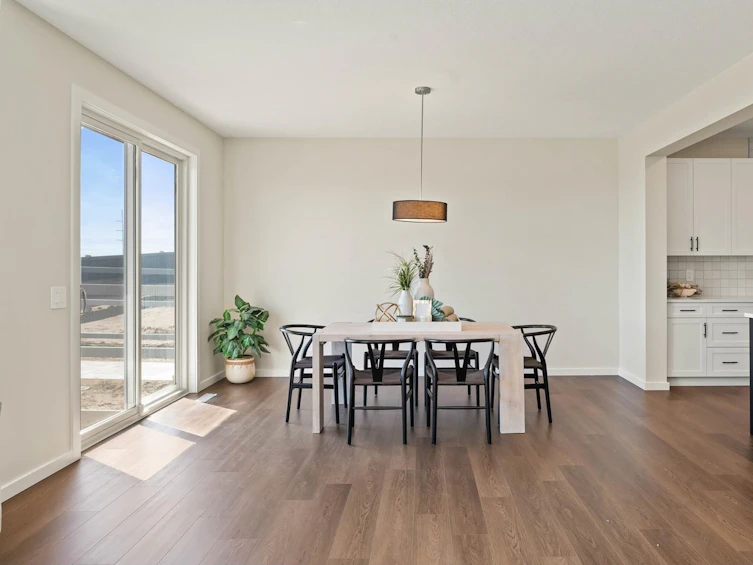 17355 2 Street NW, Edmonton, AB, T5Y 4G6 - 8