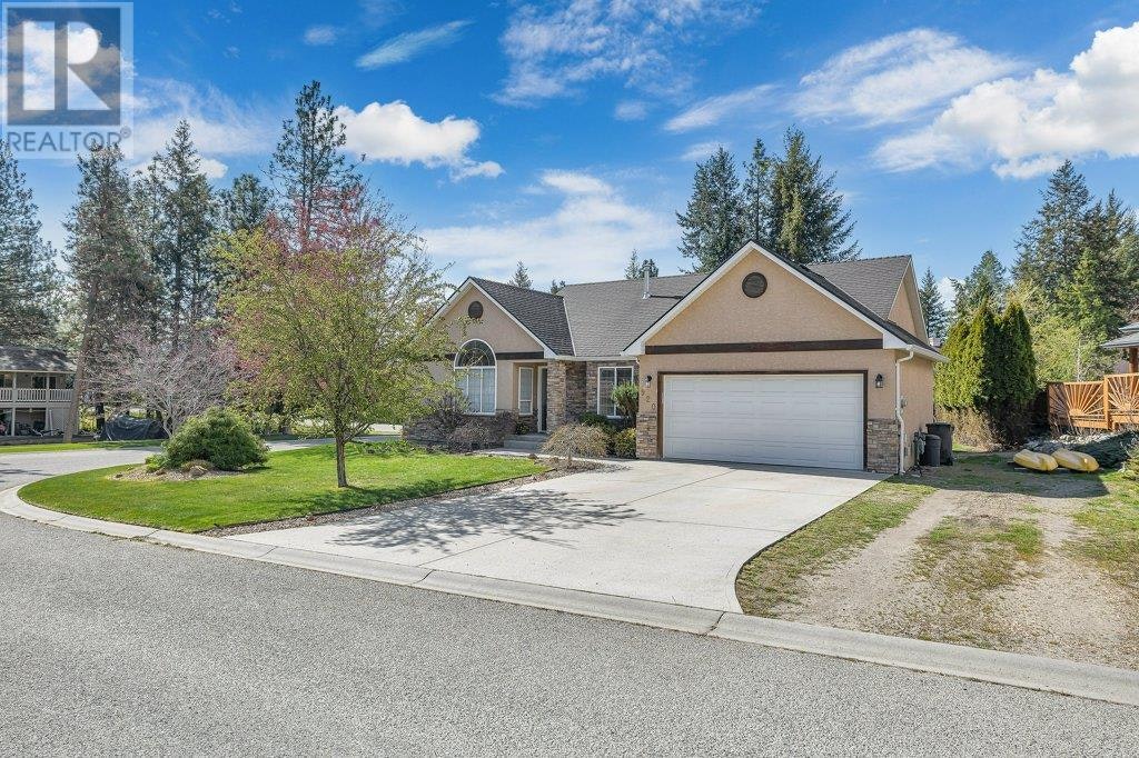 920 (s) Covington Keys, West Kelowna, BC, V1Z 3M2