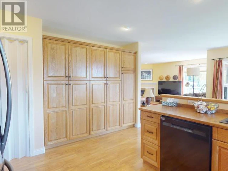 4903 Parsons Court, Powell River, BC, V8A 5V7 - 3