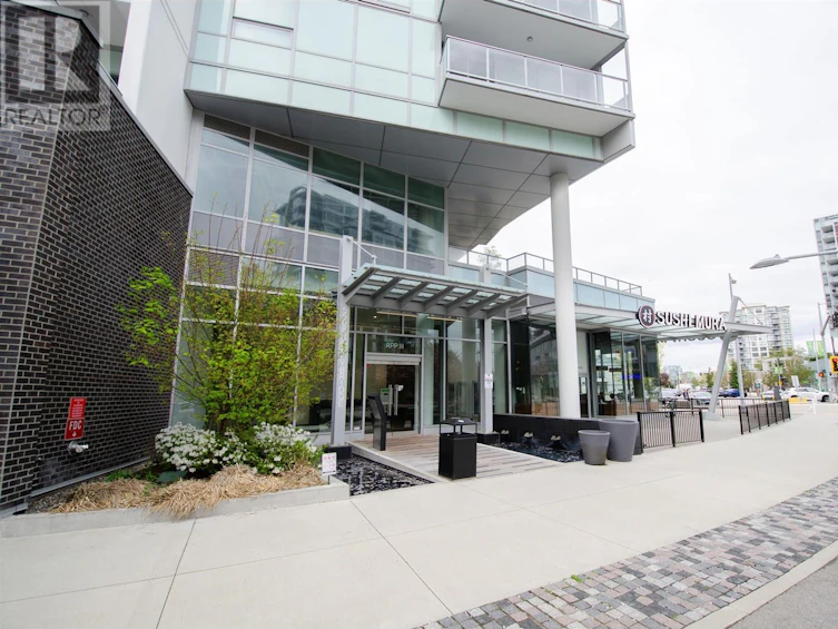 1303-5508 Hollybridge Way, Richmond, BC, V7C 0C7 - 5