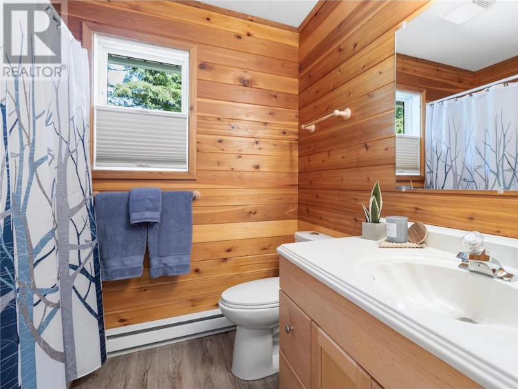 2391 Hillen Crescent, Anglemont, BC, V0E 1M7 - 42
