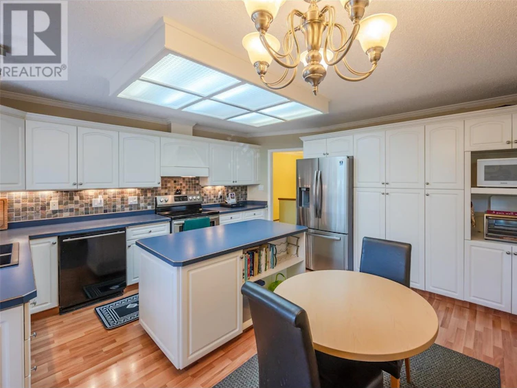 3808 Forsyth Drive, Penticton, BC, V2A 8Z2 - 17