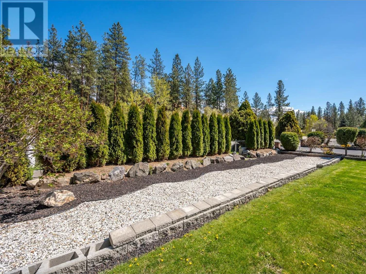 3808 Forsyth Drive, Penticton, BC, V2A 8Z2 - 41
