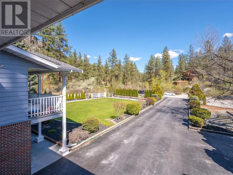 3808 Forsyth Drive, Penticton, BC, V2A 8Z2 - 52
