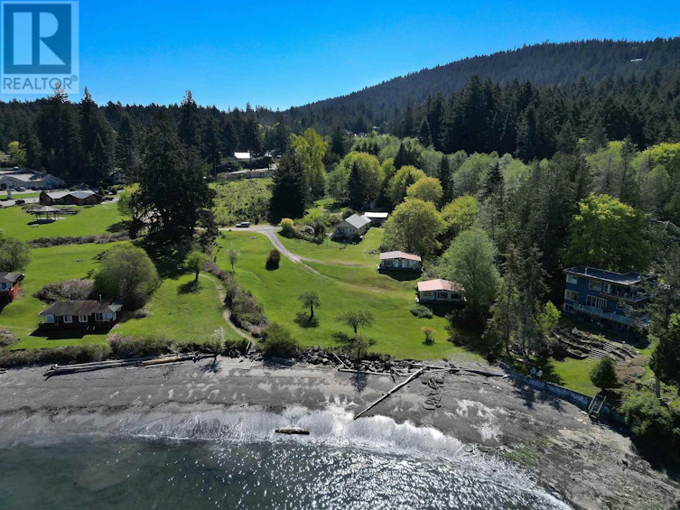 412 Naylor Road, Mayne Island, BC, V0N 2J2