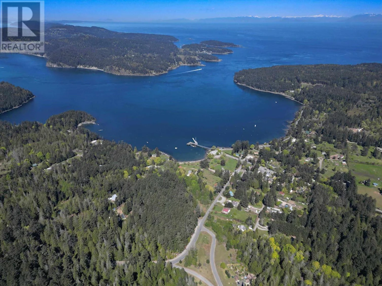 412 Naylor Road, Mayne Island, BC, V0N 2J2 - 17