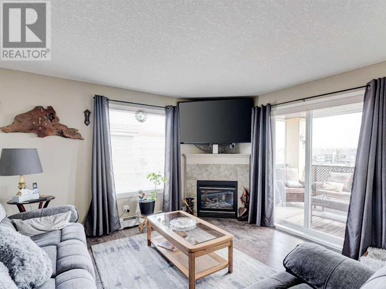 8429,-304 Mackenzie Way Southwest, Airdrie, AB, T4B 3H7