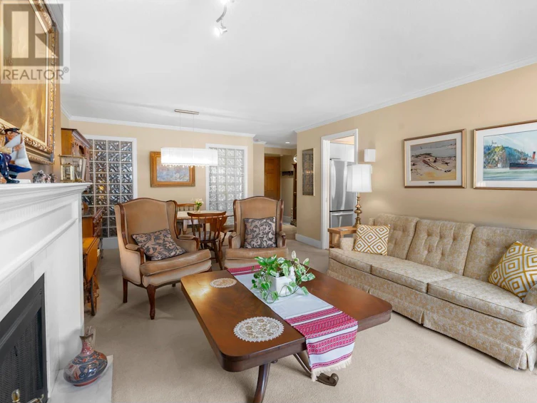 206-3389 Capilano Crescent, North Vancouver, BC, V7R 4W7 - 16