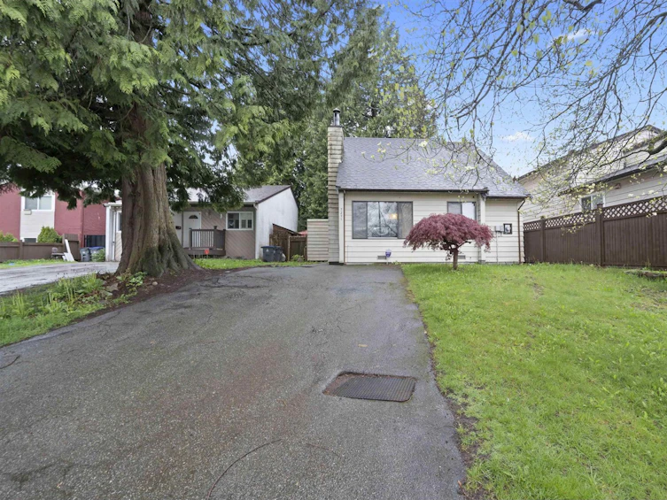 7271 129 Street, Surrey, BC, V3W 6Z5
