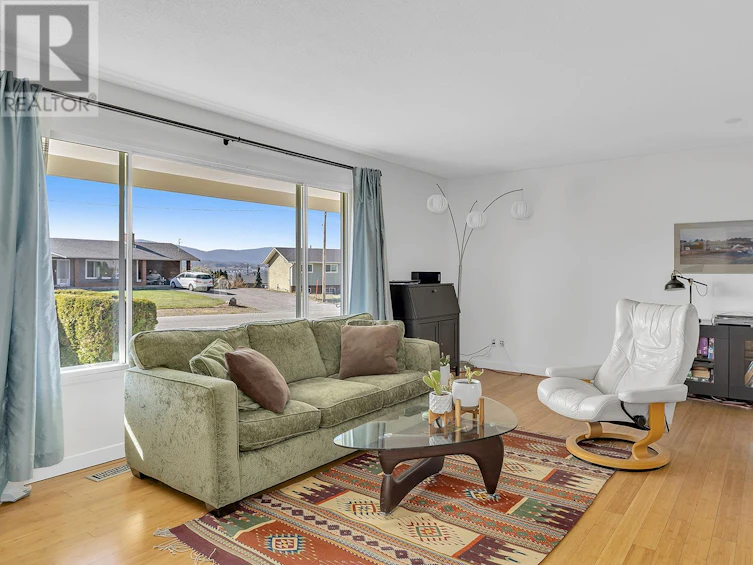 1845 Hayashi Road, Kelowna, BC, V1P 1A7 - 11