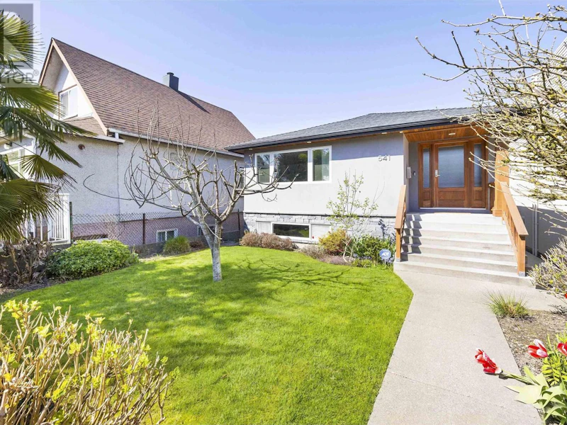 541 E 28th Avenue, Vancouver BC V5V 2N4
