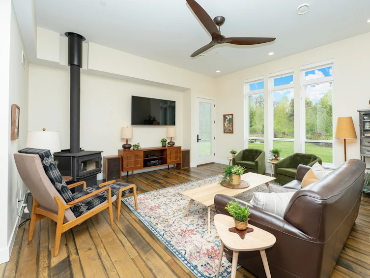 9183 Harper Terrace, Coquitlam, BC, V4S 1H9 - 9