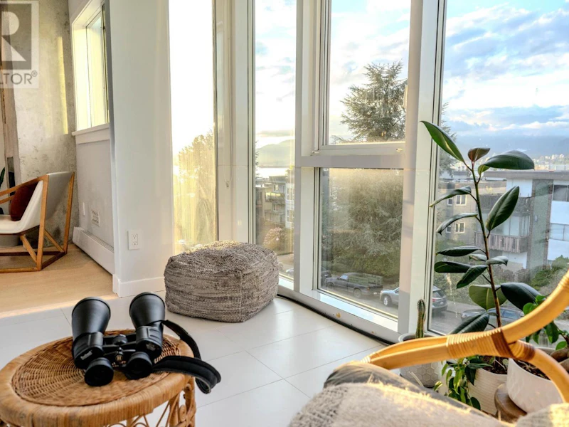 PH1 - 2238 Eton Street, Vancouver BC V5L 1C8