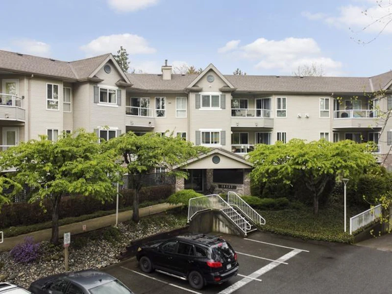 204 - 16137 83rd Avenue, Surrey BC V4N 0N1