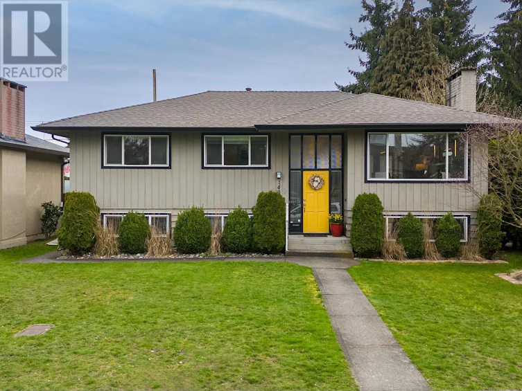 140 Harvey Street, New Westminster, BC, V3L 4G2