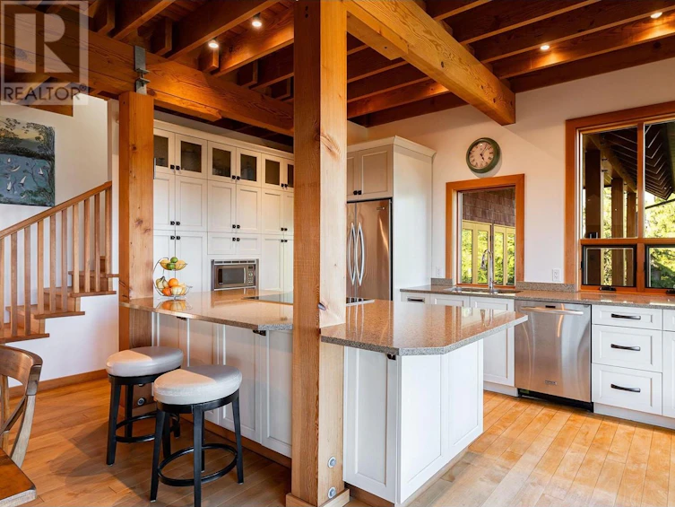 1004 Cowan Point Drive, Bowen Island, BC, V0N 1G2 - 12