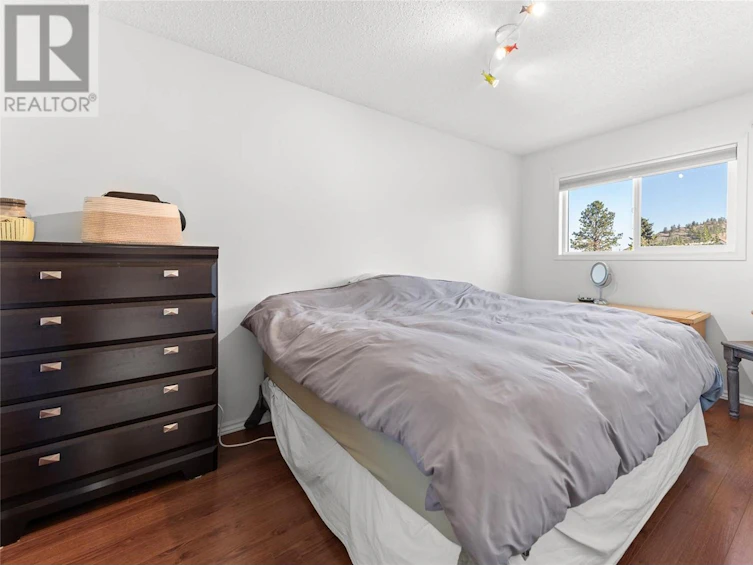 1603 Carmi Avenue, Penticton, BC, V2A 6Y1 - 12