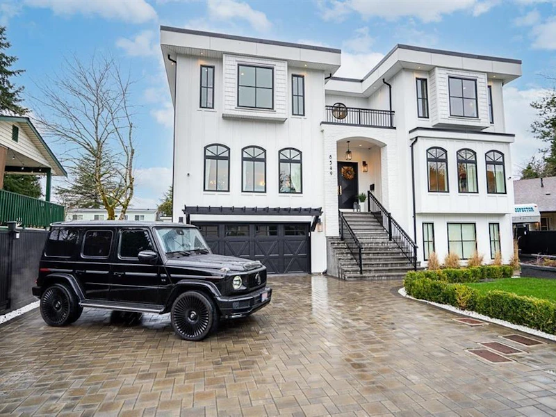 8549 145a Street, Surrey BC V3S 5T8