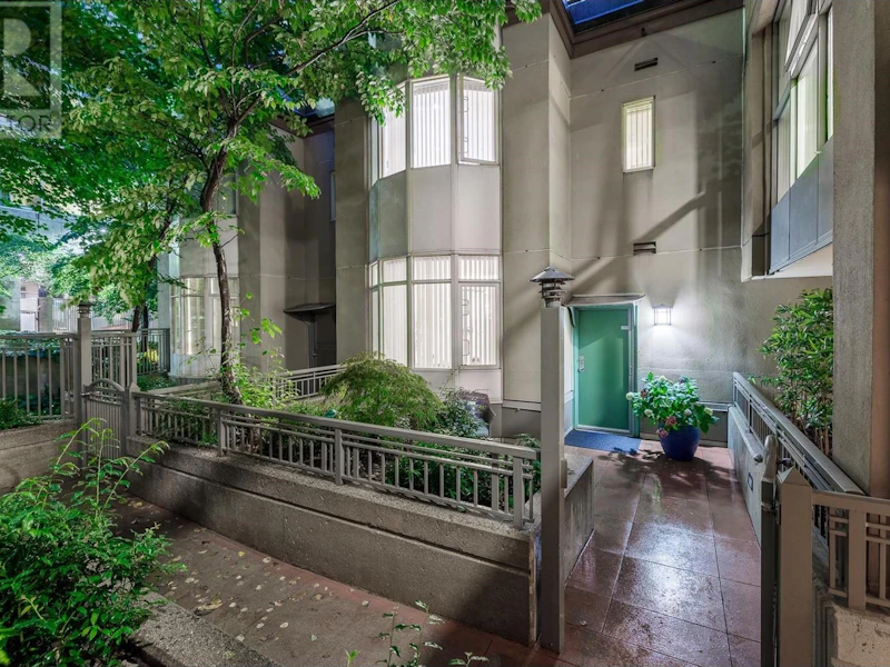 216 - 1166 Melville Street, Vancouver BC V6E 4P5