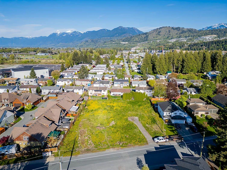 6092 Miller Drive, Chilliwack, BC, V2R 2H4 - 10
